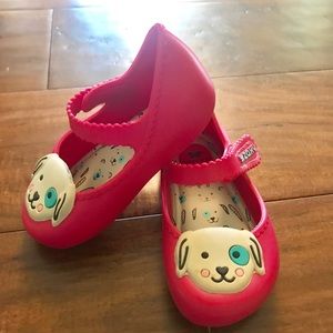 Adorable Zaxy pink puppy shoes